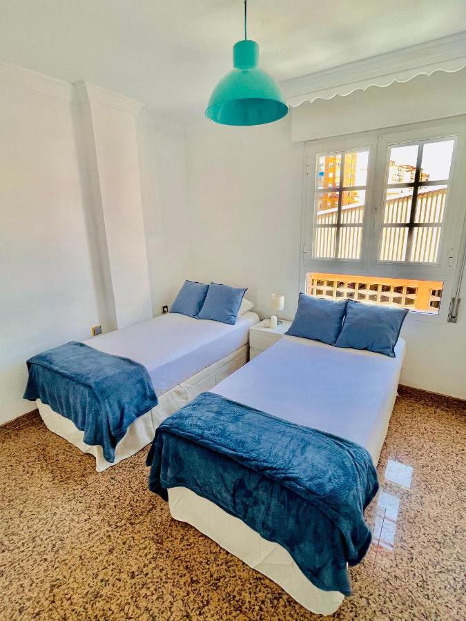 Encantadora Habitacion Privada Cerca Del Mar Málaga Exteriör bild